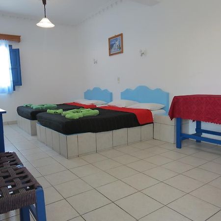 Studios Apartments Perivolos المظهر الخارجي الصورة