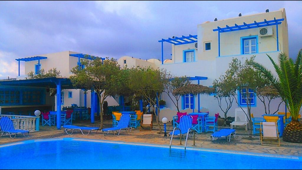 Studios Apartments Perivolos المظهر الخارجي الصورة