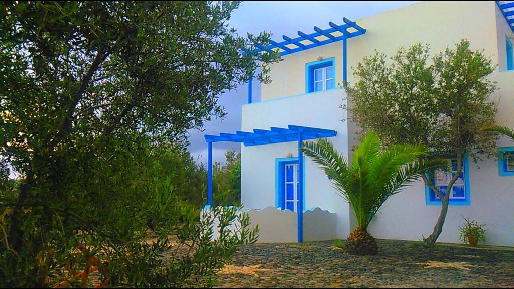 Studios Apartments Perivolos المظهر الخارجي الصورة
