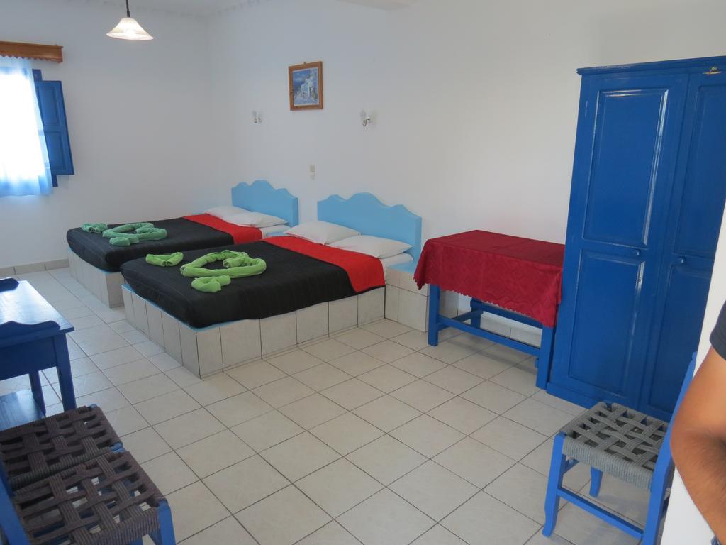 Studios Apartments Perivolos المظهر الخارجي الصورة